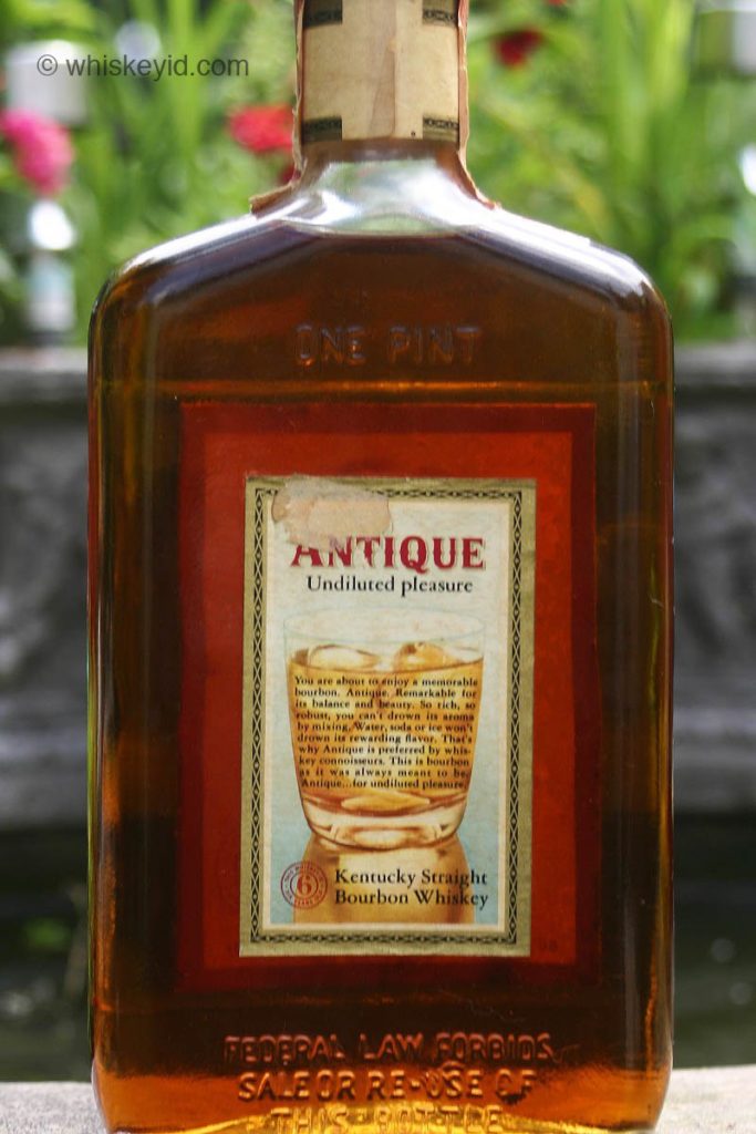 antique_bourbon_1970_back