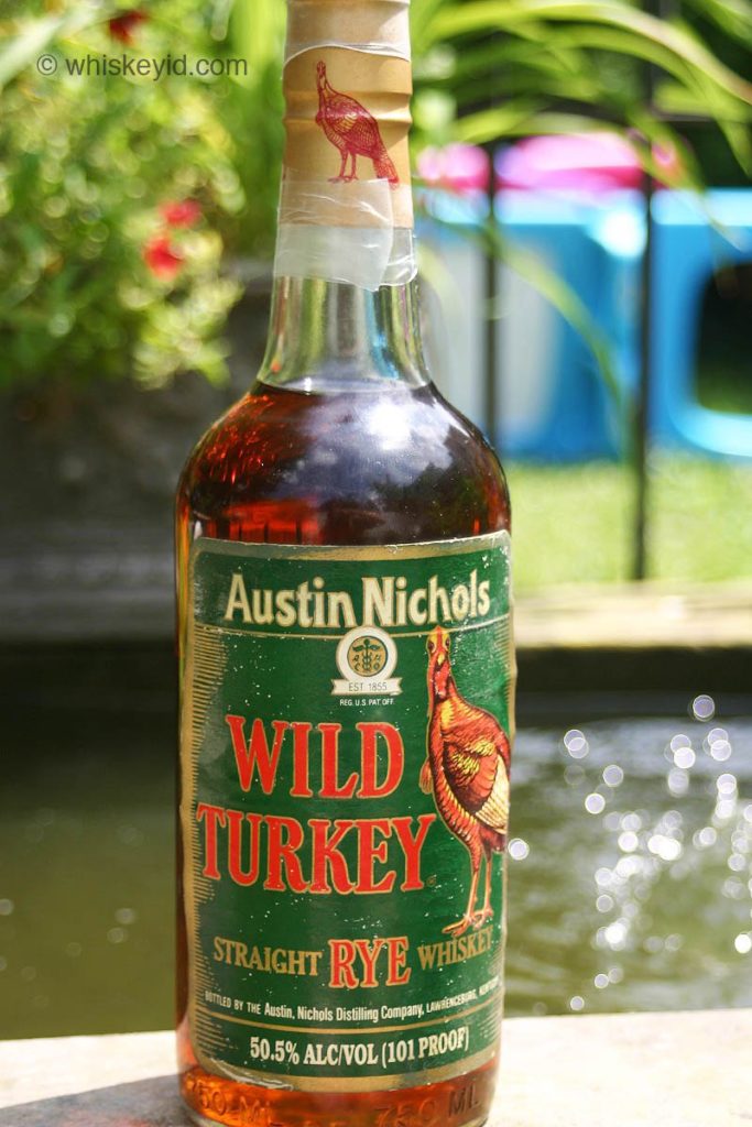 wild turkey rye whiskey christmas bottle 1992 - front