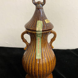 jim_beam_bonded_8_year_decanter_1968-1979_front