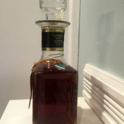 old_fitzgerald_10_year_101_proof_decanter_1985_side1