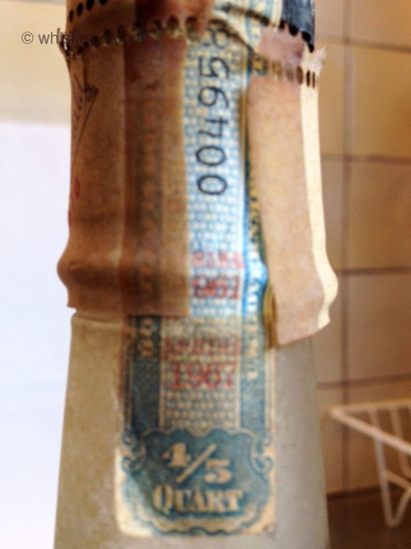 old_fitzgerald_bonded_1967_strip whiskey id identify vintage and