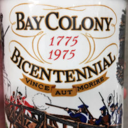 old_rip_van_winkle_bicentennial_bay_colony_7yr_decanter_detail1