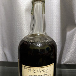 old_wl_weller_special_reserve_7yr_bonded_bourbon_1940-1948_back