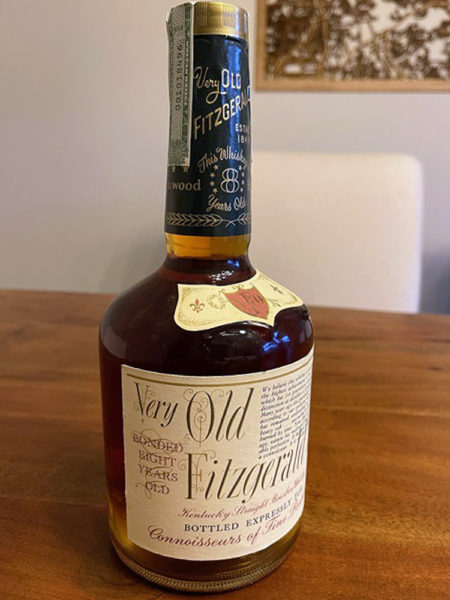 very_old_fitzgerald_8_year_bourbon_1981_side | whiskey id - identify ...