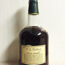 w.l. weller special reserve bourbon 8 year bonded back
